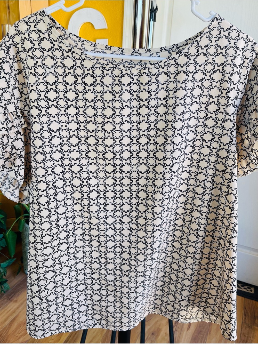 SHEIN Black & Beige Patterned Top - Size OXL